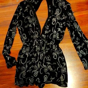 Large PPLA Long sleeve Black Romper